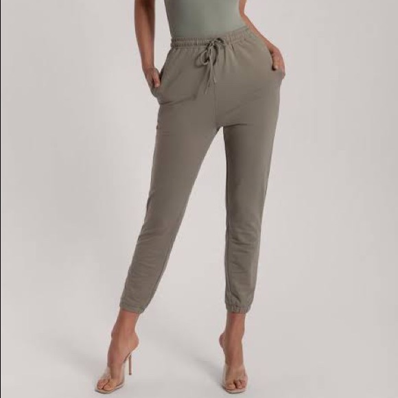 MESHKI SAGE SET - JOGGERS & ZIP UP HOODIE 💚🌿 - Picture 3 of 6